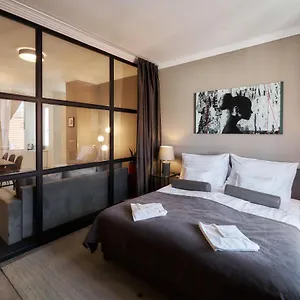 Amazing Design Dohany Str דירה בודפשט